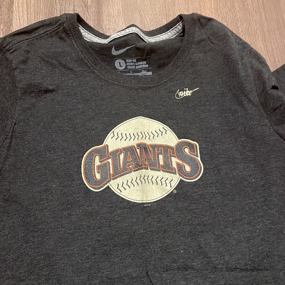 San Fransisco Giants tshirt - Picture 2 of 5